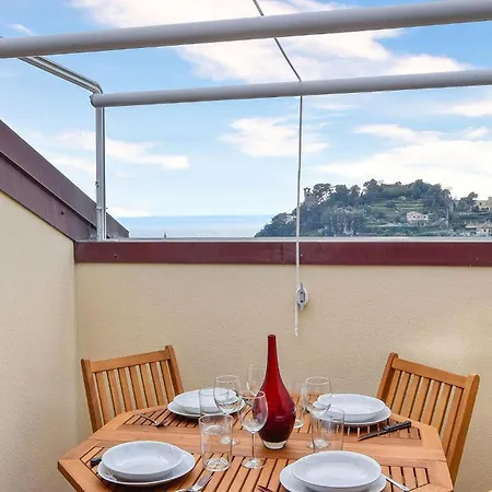 2 Bedroom Awesome Apartment In Moneglia Apartment *