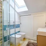 2 Bedroom Beautiful Apartment In Moneglia *